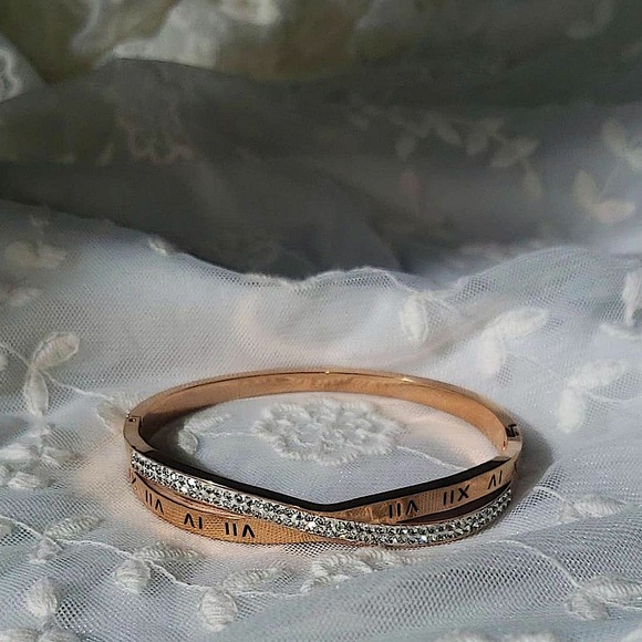 Timeless Bracelet x Cubic Zircon Stone Belt - Picture 10 of 11